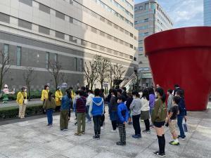 写真：ファーレ立川アート鑑賞教室の様子