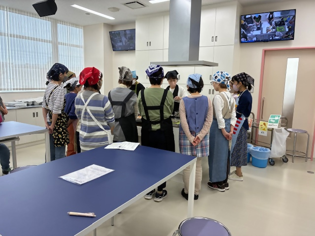 写真：講師による実習デモンストレーション