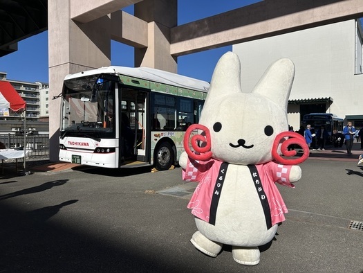 バスとくるりん