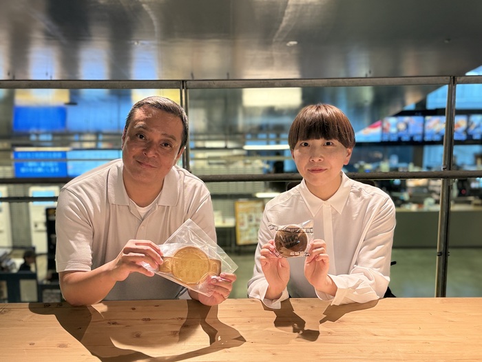 シネマシティ株式会社の原口さんとキノシネマ立川高島屋ショッピングセンター館支配人の別府さんの写真