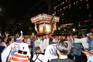 万灯みこしの画像1