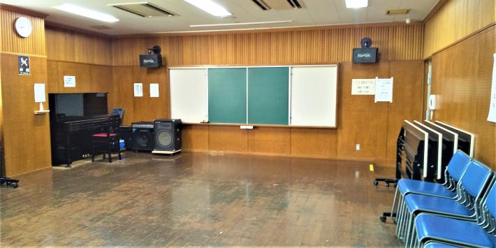 幸学習館練習室